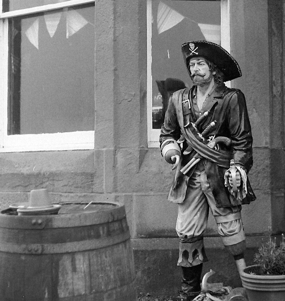 One legged pirate The Dalriada Pub Portobello Edinburgh. C… Flickr