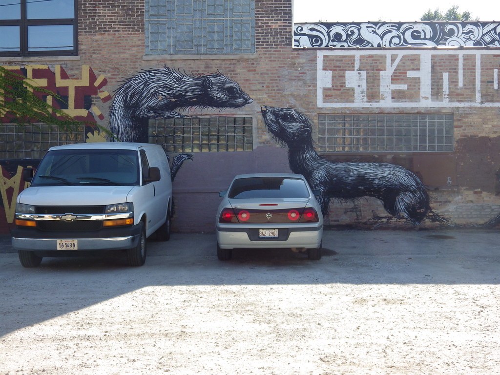 weasels 2014 Chicago, Bucktown, USA artist ROA Julia Tulke Flickr