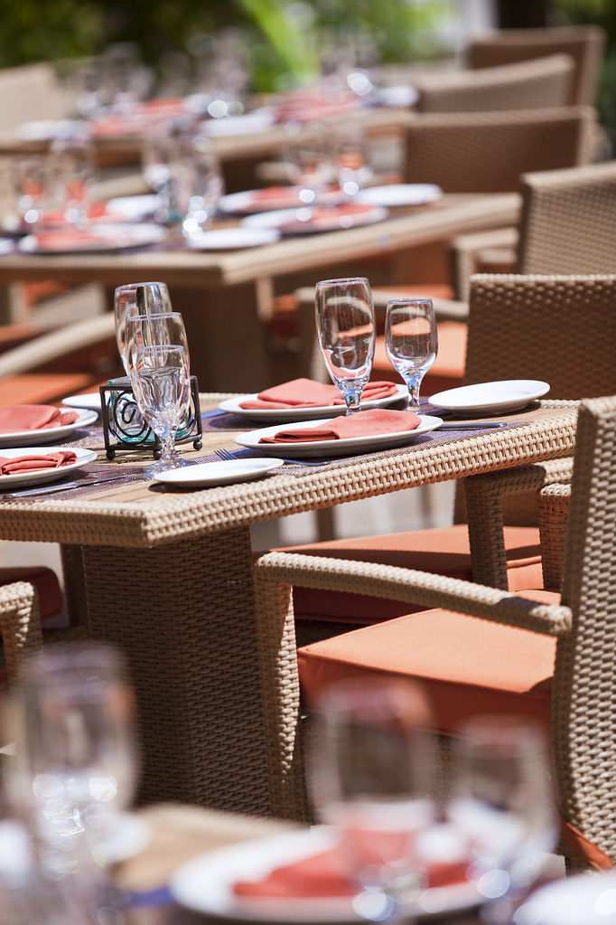 Outdoor Dining Palm Springs Located off of the hotel lobby… Flickr