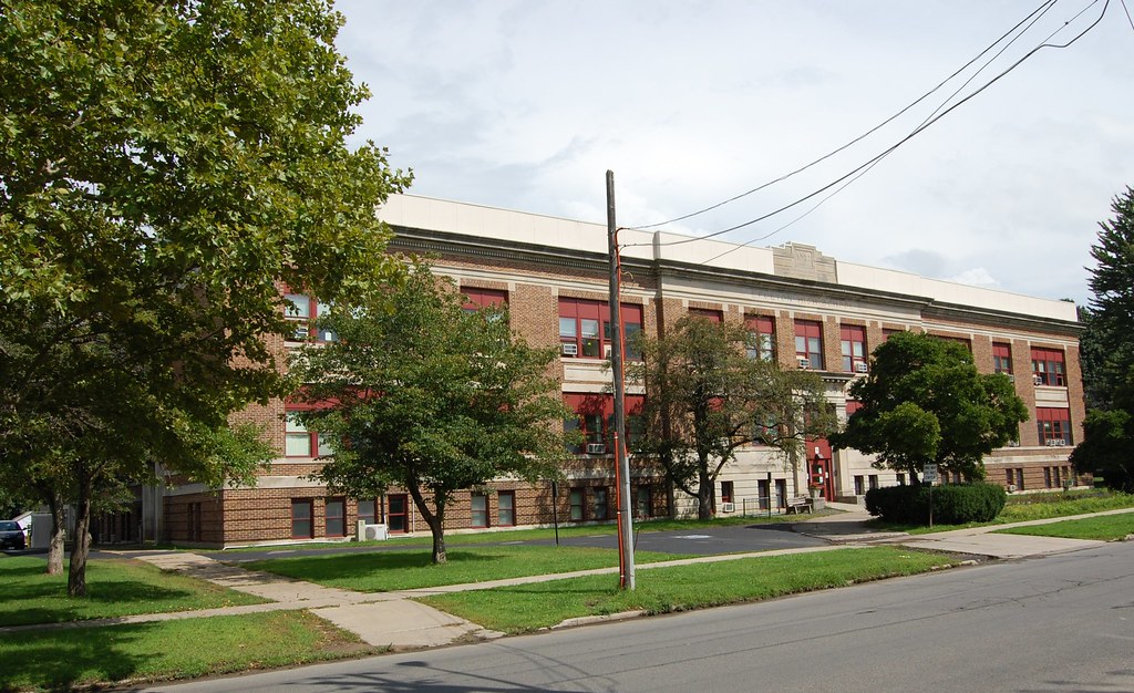 Former Fulton High School Fulton, NY Former Fulton High … Flickr