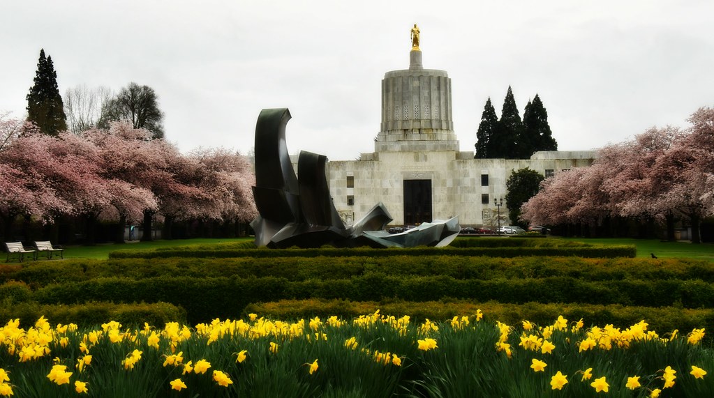 Capitol In Bloom Salem, Oregon state Capitol building. A c… Flickr