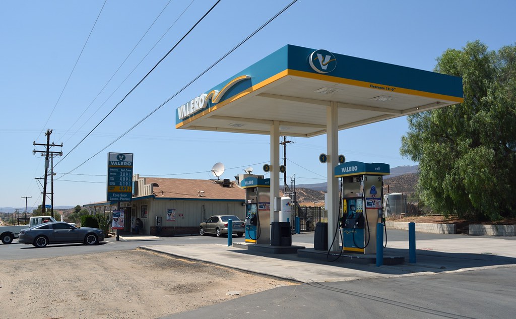 Sons of Anarchy filming location ep 204 This gas station i… Flickr