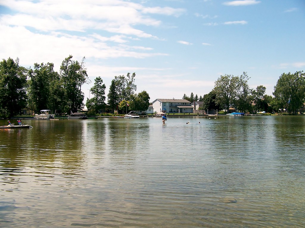 Roblin Lake Ameliasburgh, Ontario. Will Flickr