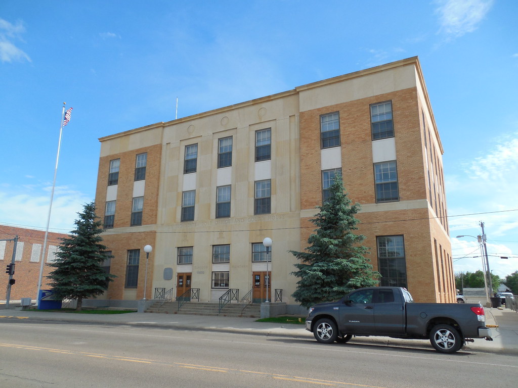 Glasgow, Montana 59320 Constructed in 1939. I missed being… Flickr