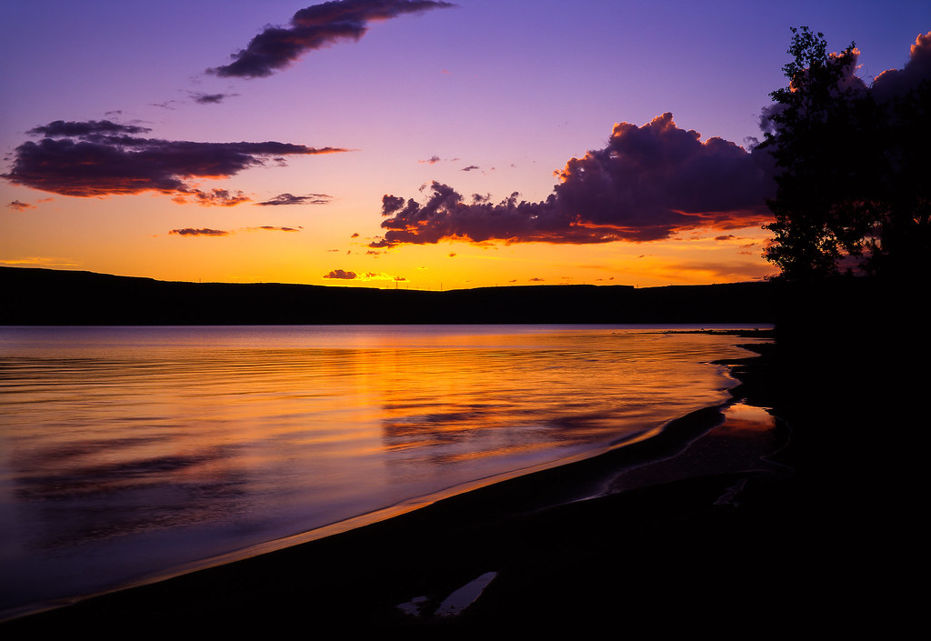 Banks Lake, Steamboat Rock State Park, Washington Fuji Vel… Flickr