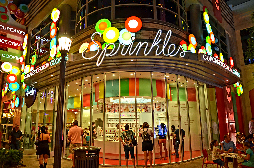 Sprinkles Las Vegas Strip Tomás Del Coro May 2, 2014 Tomás Del Coro