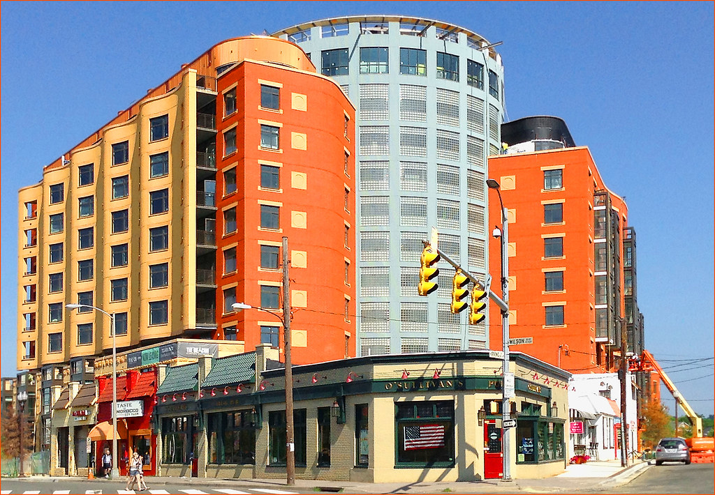 The Beacon West Clarendon Apartments Arlington (VA) June 2… Flickr