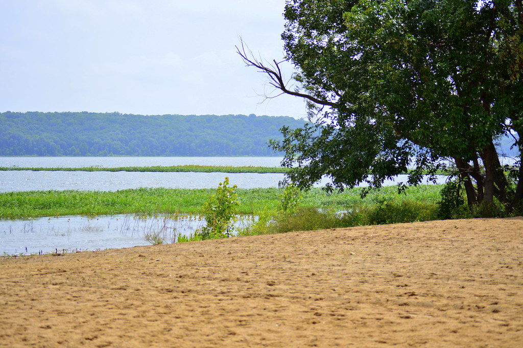 Bloomington beach Clinton Lake, KS whitneycurella Flickr