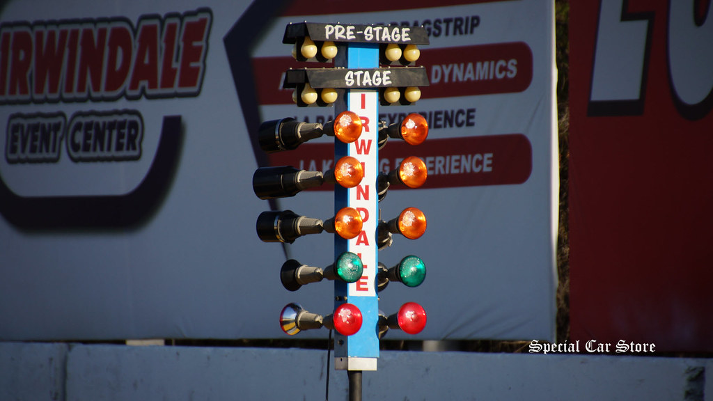 CHRISTMAS TREE CHRISTMAS TREE MPG Night at Irwindale Even… Flickr