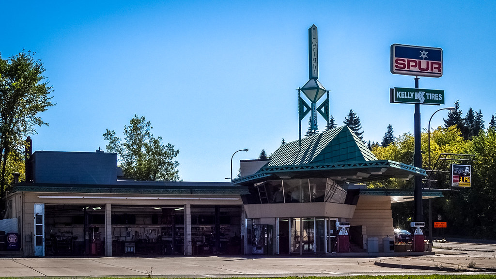 Frank Lloyd Wright Gas Station Frank Lloyd Wright Gas Stat… Flickr