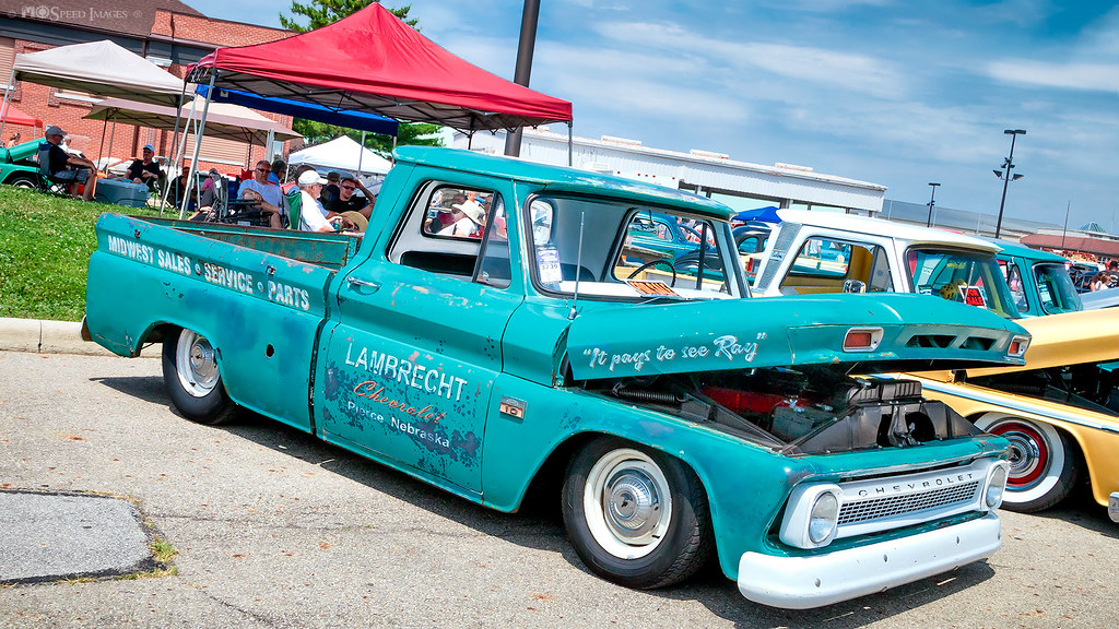 Lambrecht Chevrolet Shop Truck A tribute truck to the now … Flickr
