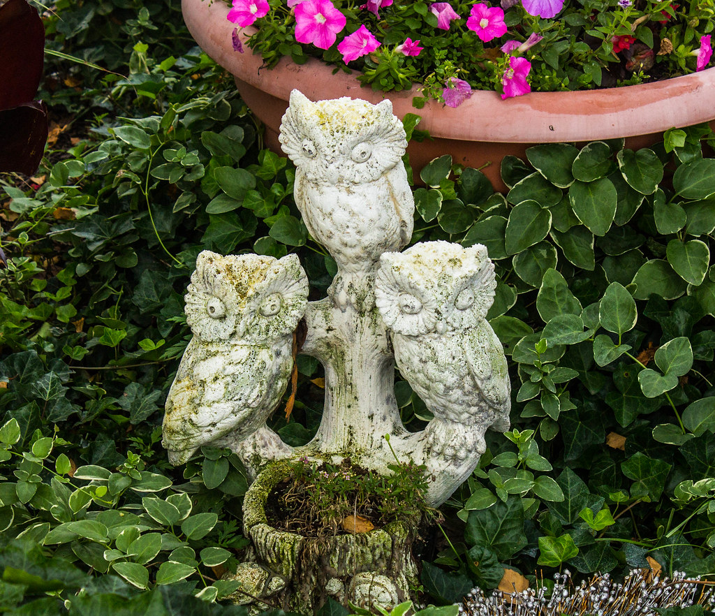 Garden sculpture Small garden sculpture Ronny Mariano Flickr