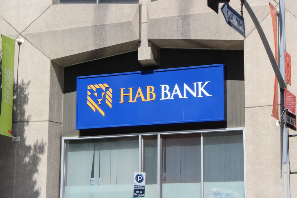 HAB Bank Downtown Los Angeles, California. So Cal Metro Flickr