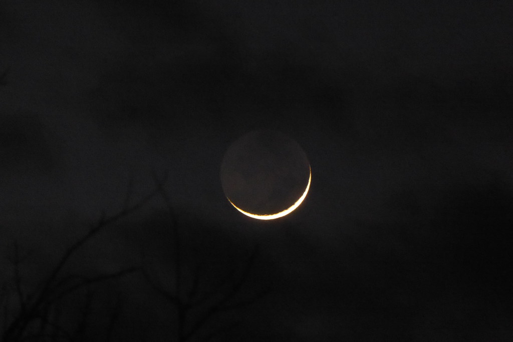 Waxing Crescent Moon_P1250913 WampaOne Flickr