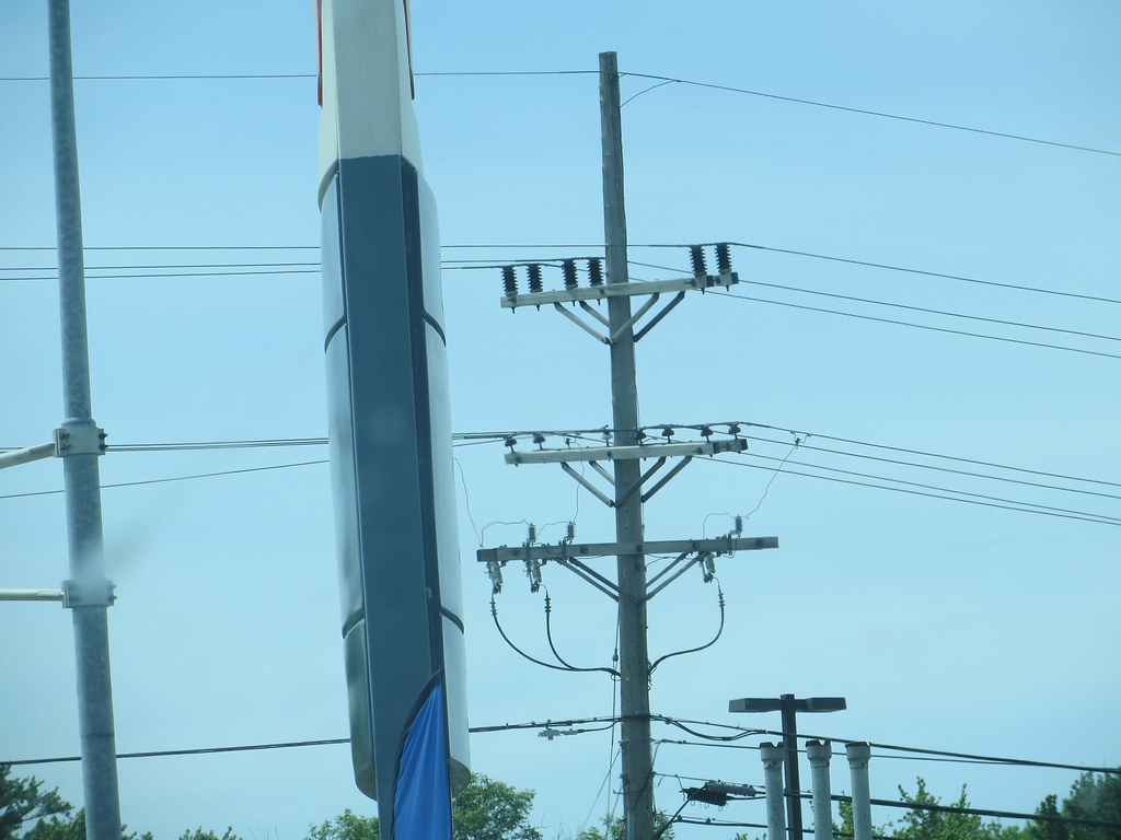 Wisconsin Power & Light near Wis. Dells Power94 Flickr
