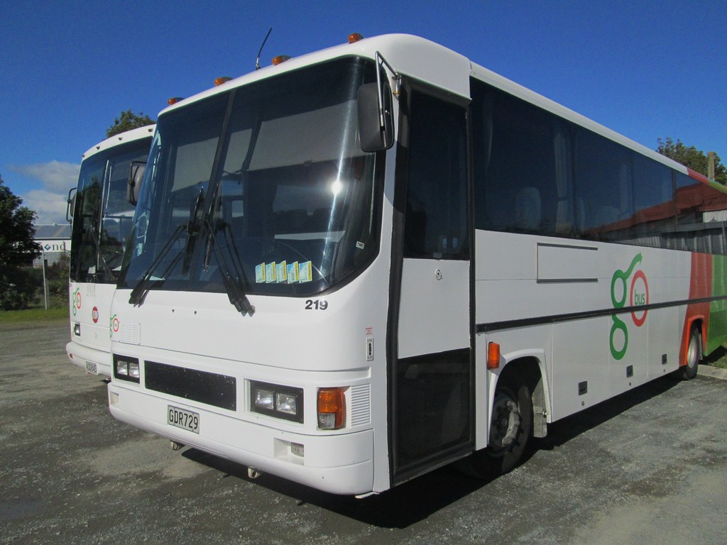 Go Bus Transport 219 at the Frankton depot The 1990 MAN 10… Flickr
