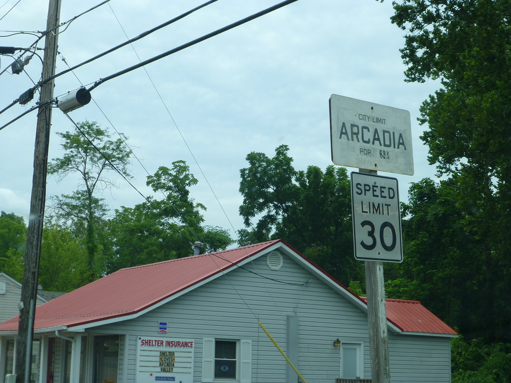 City Limit and Population Sign Arcadia, MO_P1350760 Flickr