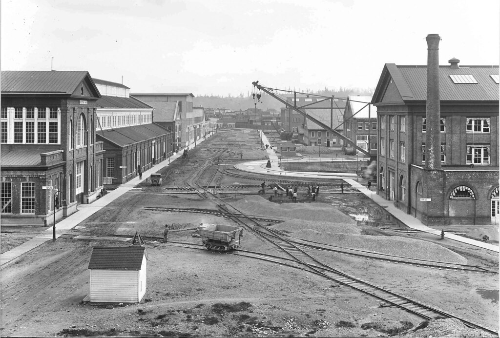 Historic photo of Farragut Avenue BREMERTON, Wash. Hist… Flickr