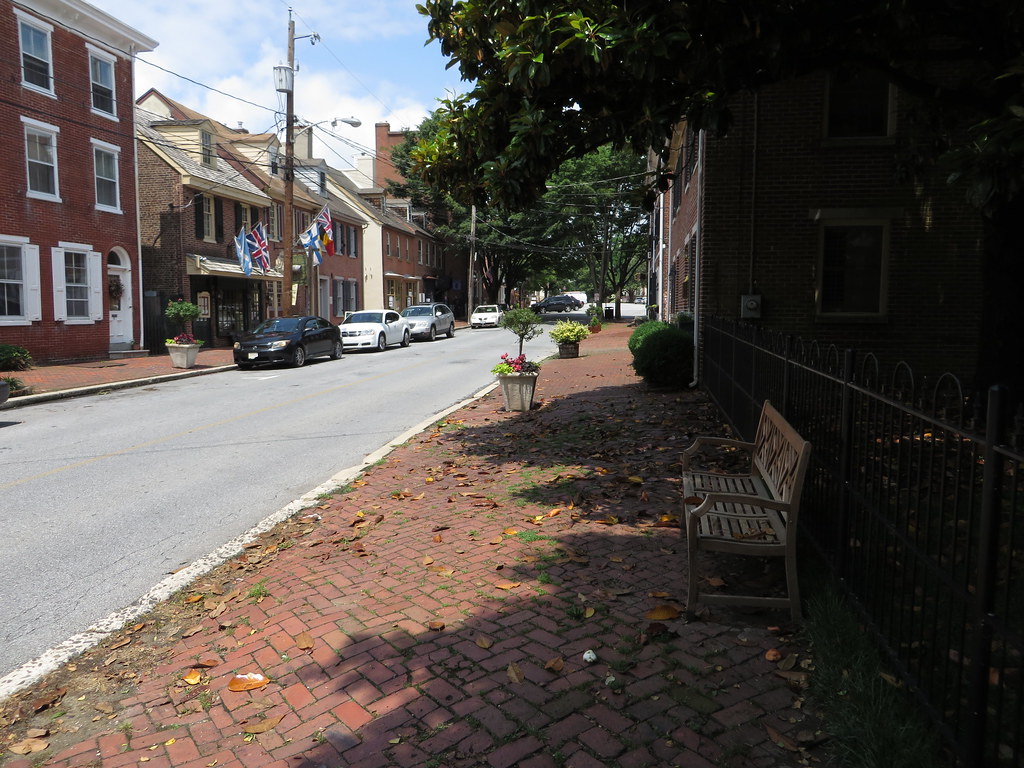 Town Square, New Castle, Delaware New Castle is a city in … Flickr