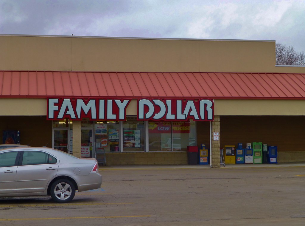 Family Dollar Fostoria a photo on Flickriver