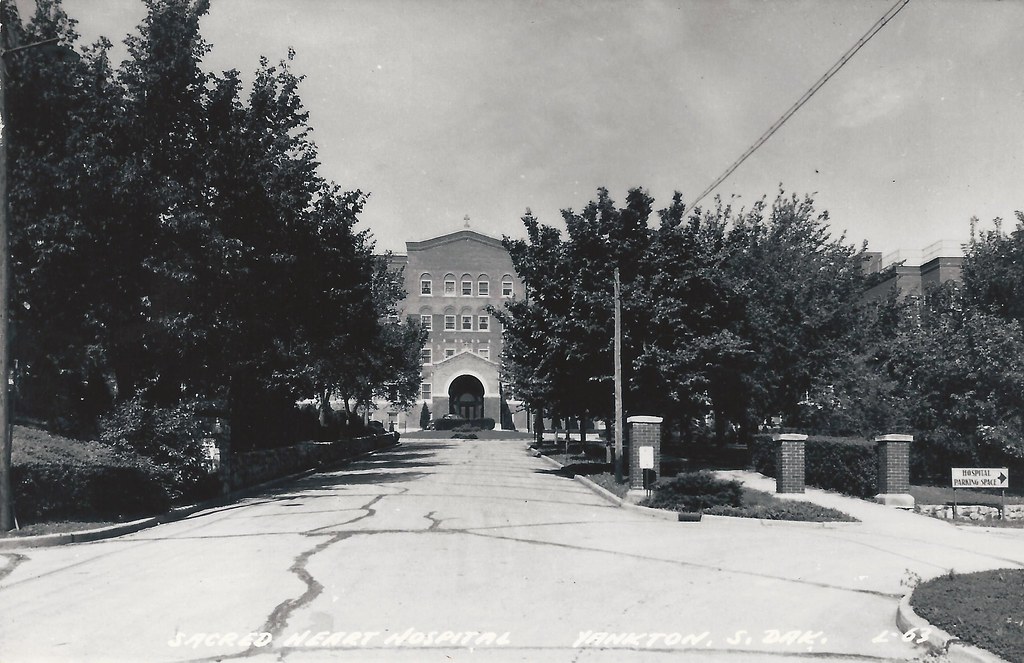 Yankton, South Dakota, Sacred Heart Hospital a photo on Flickriver