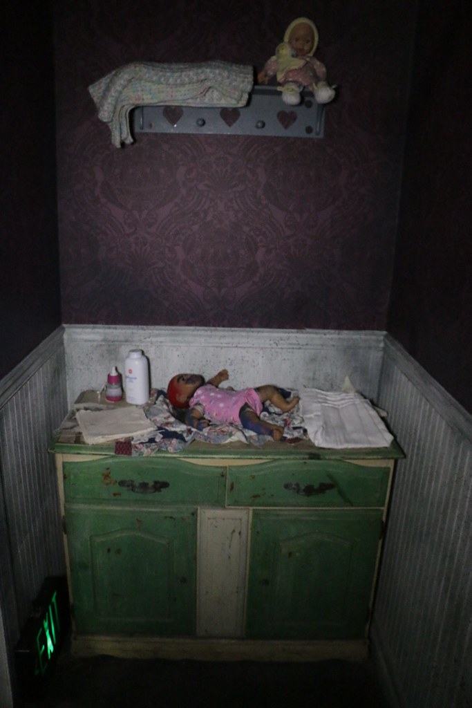 Dollhouse of the Damned haunted house at Halloween Horror … Flickr