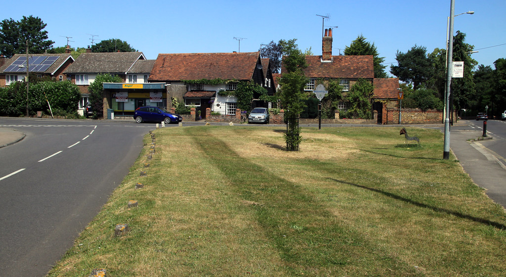 Angel Green Walking in Broomfield Brian Mullender Flickr