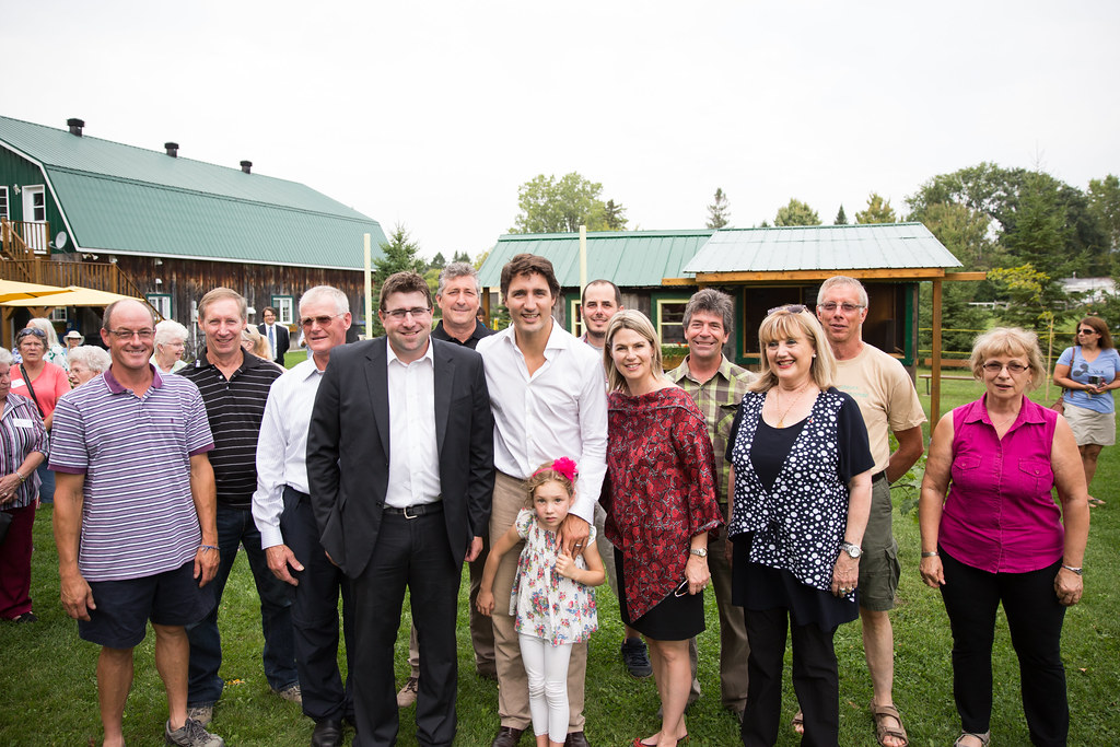 Justin visite les vergers François Juneau à SaintMathias… Flickr