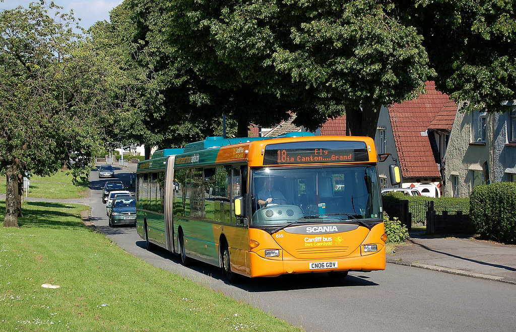Cardiff 616 Seen in Grand Avenue Ely today (Photo By Steve… Flickr