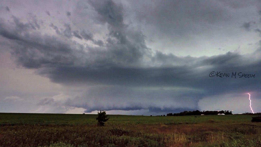 Supercell Thunderstorm Roca Nebraska 08/31/2014 Kevin Sheely Flickr
