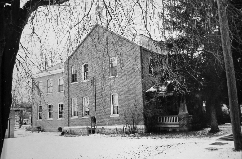 House — Zanesfield, OH 4734 Bellefontaine Street. Extant. … Flickr