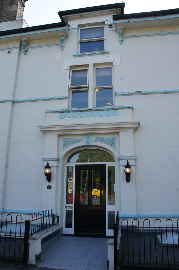 Ashdale Court (Cannington, Rutland House, Strathglen), 11 Spa