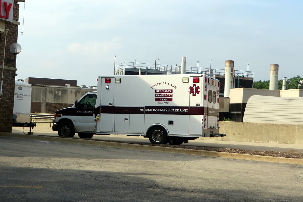 IL Advocate Good Samaritan Hospital Critical Care Specia… Flickr