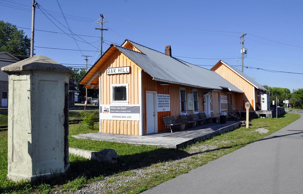 Oak Hill, West Virginia (3 of 3) The Oak Hill Railroad Dep… Flickr