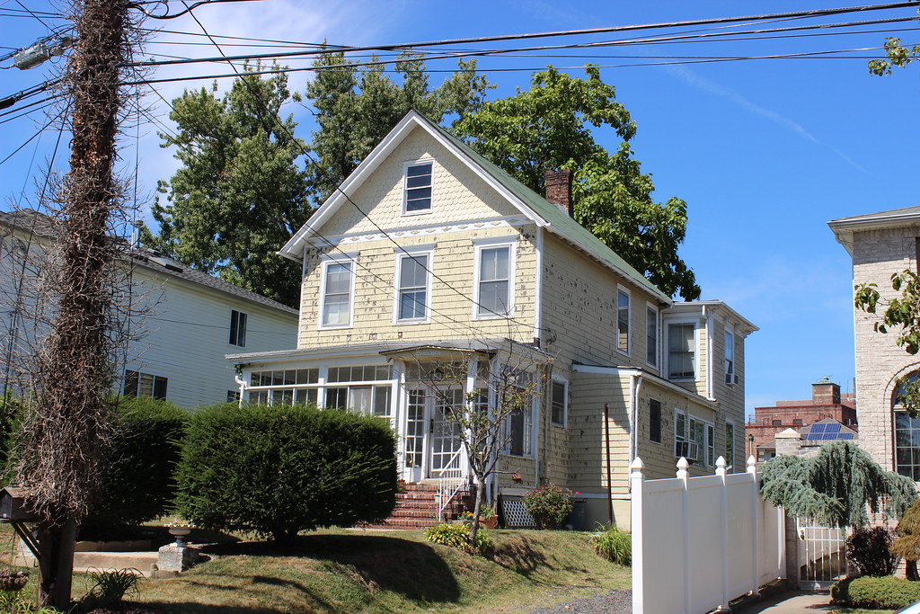 19 Wilbur St., Prince's Bay Folk Victorian House (before 1… Flickr