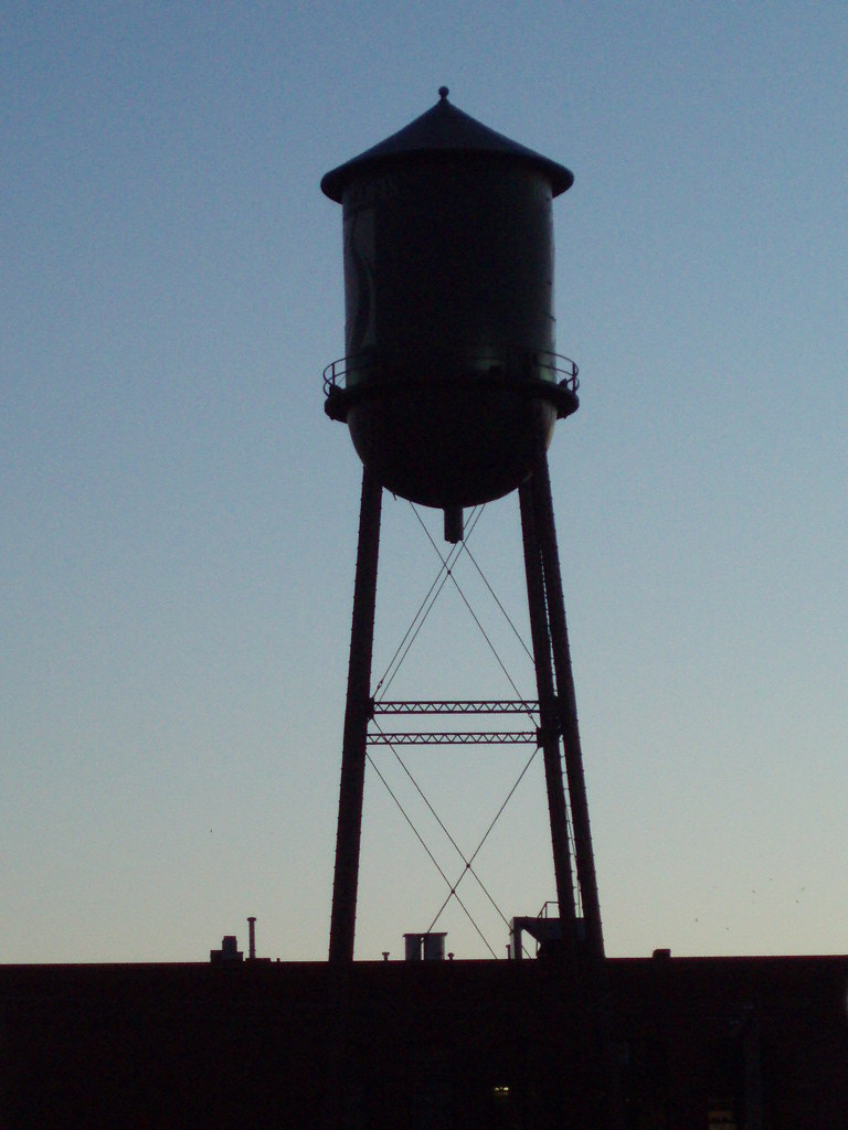Richmond Virginia Water tower. Nate Shelton Flickr