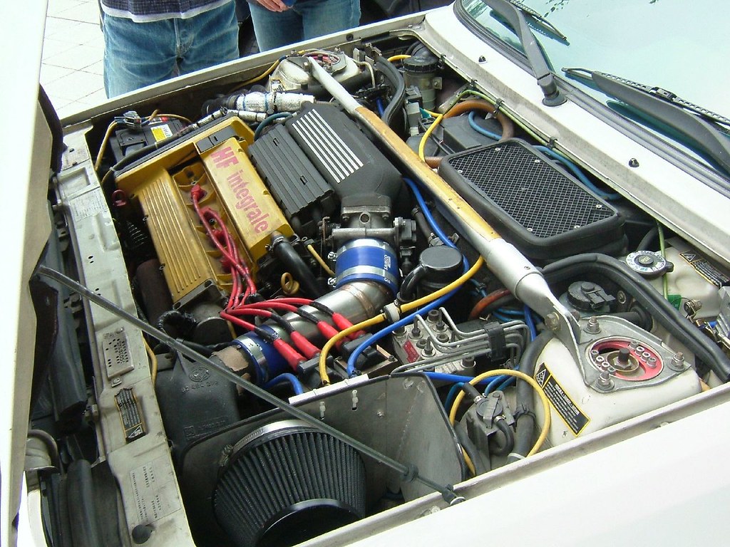 Lancia Delta HF Integrale (Engine room) | Haseo | Flickr