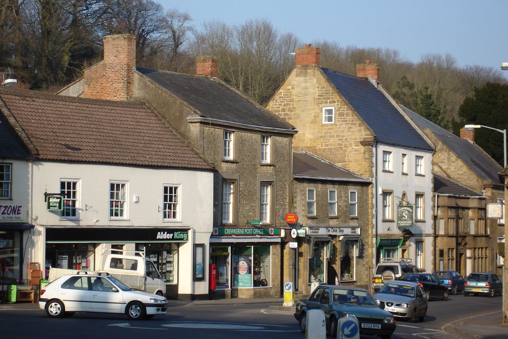 East Street, Crewkerne CharlesFred Flickr