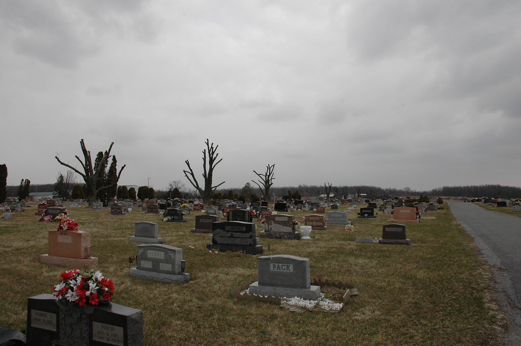 Alger cemetery Shawn Walker Flickr