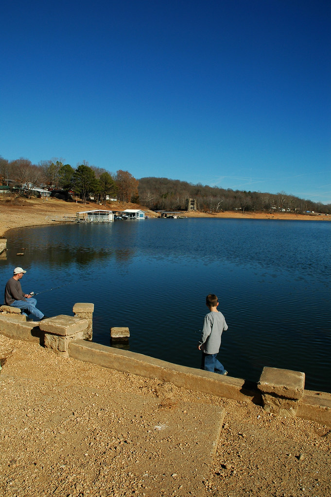 Beaver Lake Shore from the Monte Ne Amphitheater Fishing i… Flickr