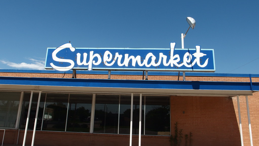 United 20150629 11 United Supermarket 374 117 W. Missou… Flickr