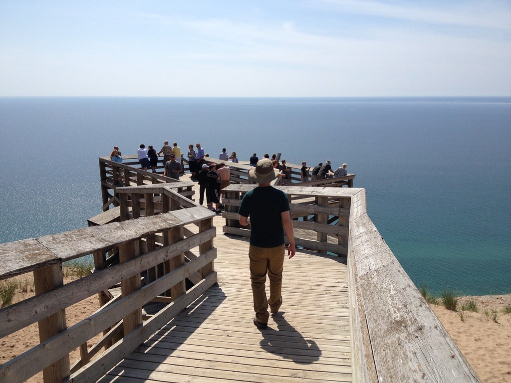 Lake Michigan overlook calamity_sal Flickr