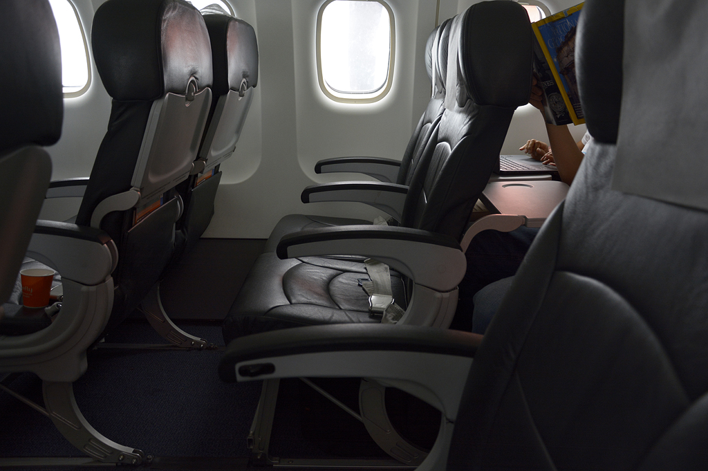 Firefly ATR72 Cabin (9MFYI) DSC4076 Firefly ATR 72212A (… Flickr