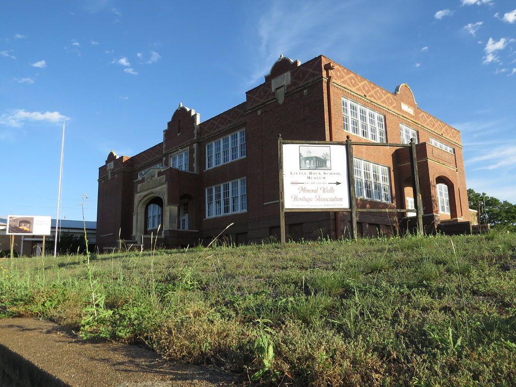 High School, Mineral Wells, TX Mineral Wells High School Flickr