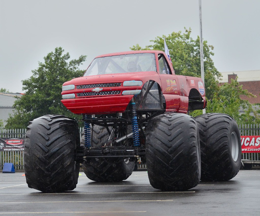 Monster Truck Extreme Torque Show 2014 Old Trafford, Manch… Leon R