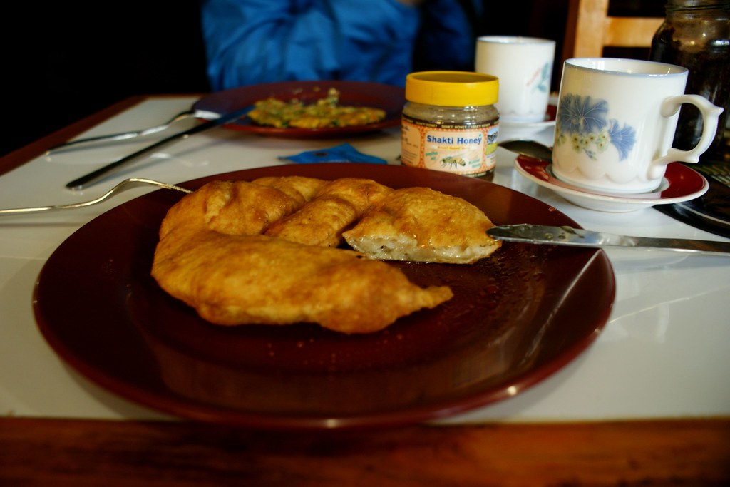 DSC09021 Tibetan bread with honey for breakfast. Opacka Beata Flickr
