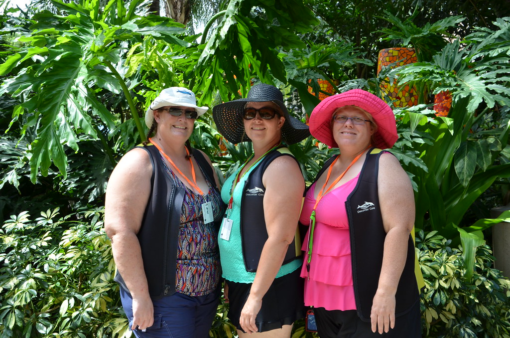 Discovery Cove w/Mel & Jill Flickr