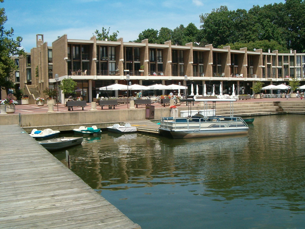 boat rental 1 Lake Anne in Reston, VA. New town in Virgini… Flickr