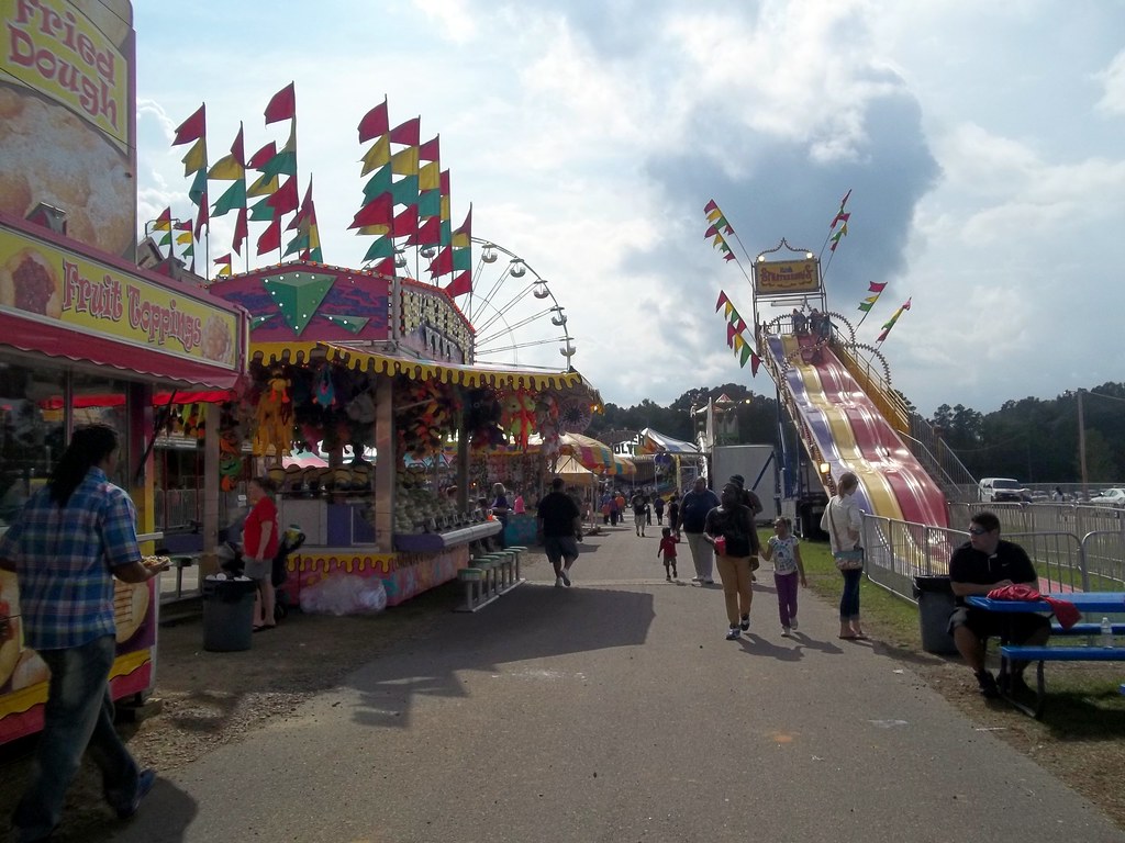 Lee Regional Fair Midway. Mark Flickr