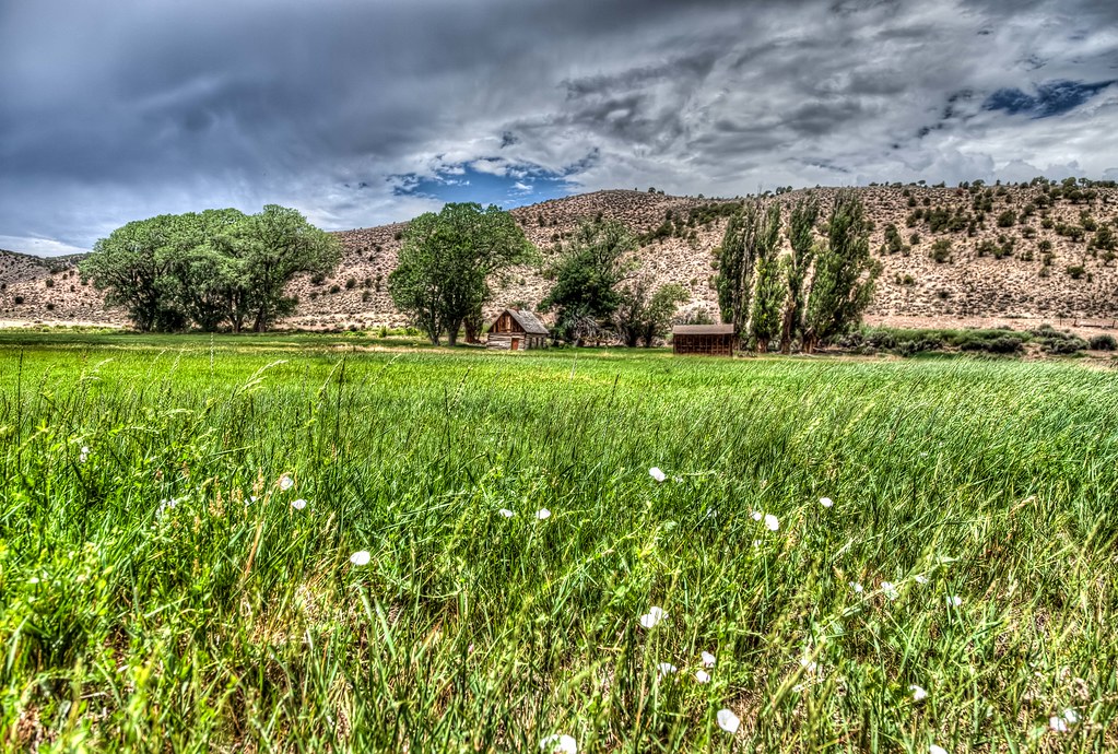 _MG_3959_60_61HDR Area around Circleville, Utah and Red Ca… Robert